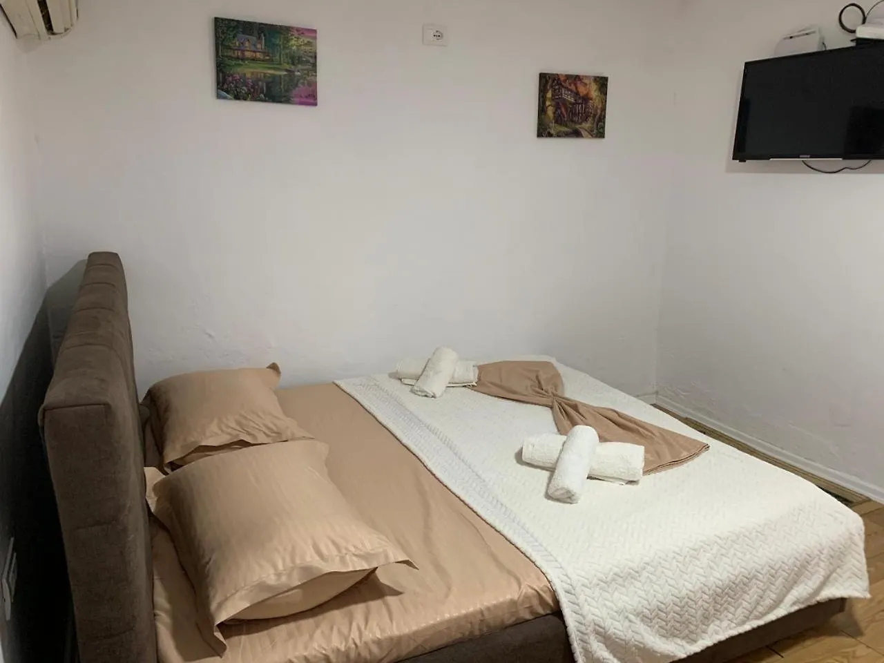 Apartment Guesthouse N&B Berat Albania