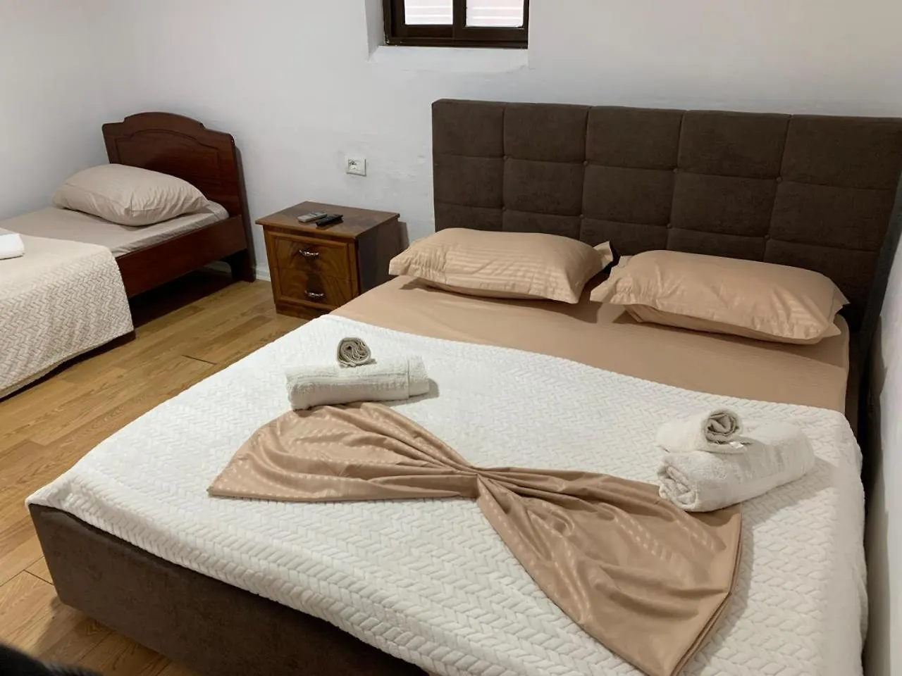 Guesthouse N&B Berat 0*,